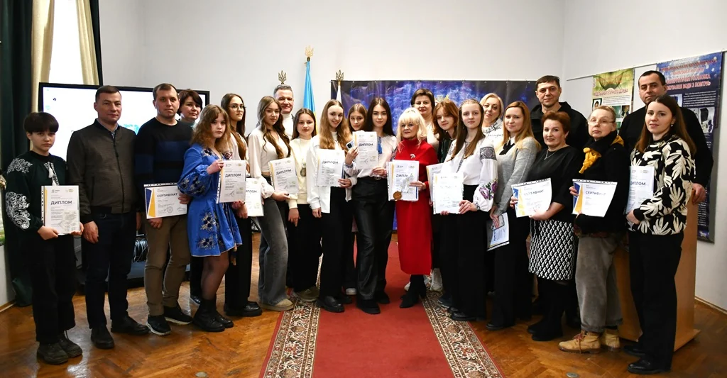 Переможців «Олімпіади геніїв України» відзначили на Рівненщині - фото 1