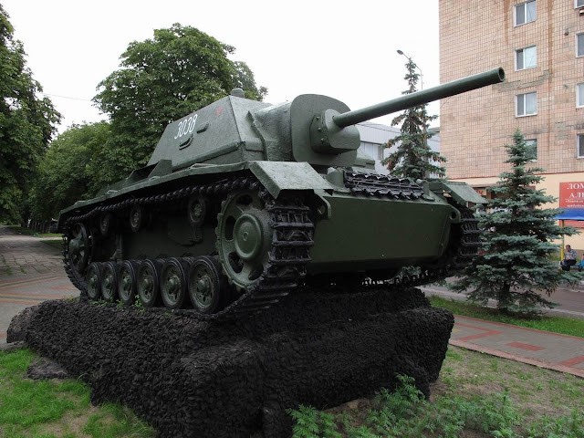 Чи доречний демонтаж танку на Рівненщині