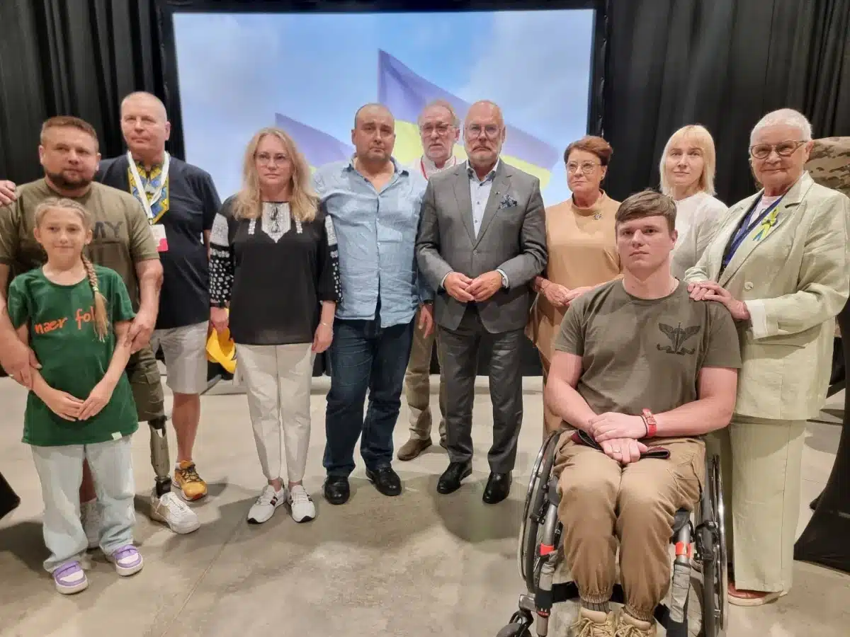 Президент Естонії відвідав виставу Рівненського драмтеатру на фестивалі Свободи - фото 1