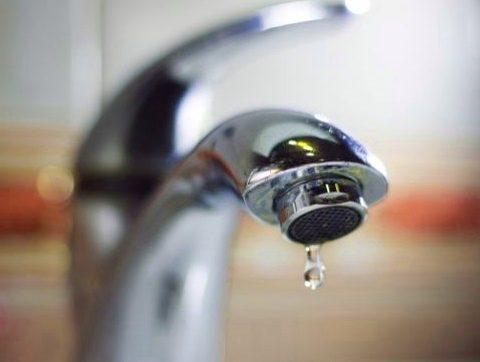 Через ремонтні роботи у Рівному немає води