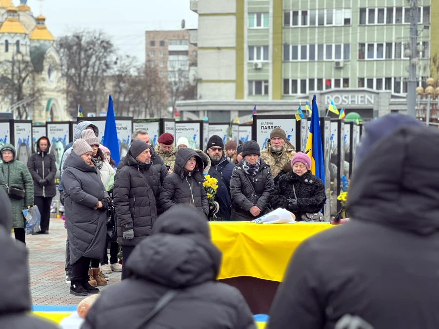 Двох полеглих захисників провели в останню дорогу в Рівному - фото 1