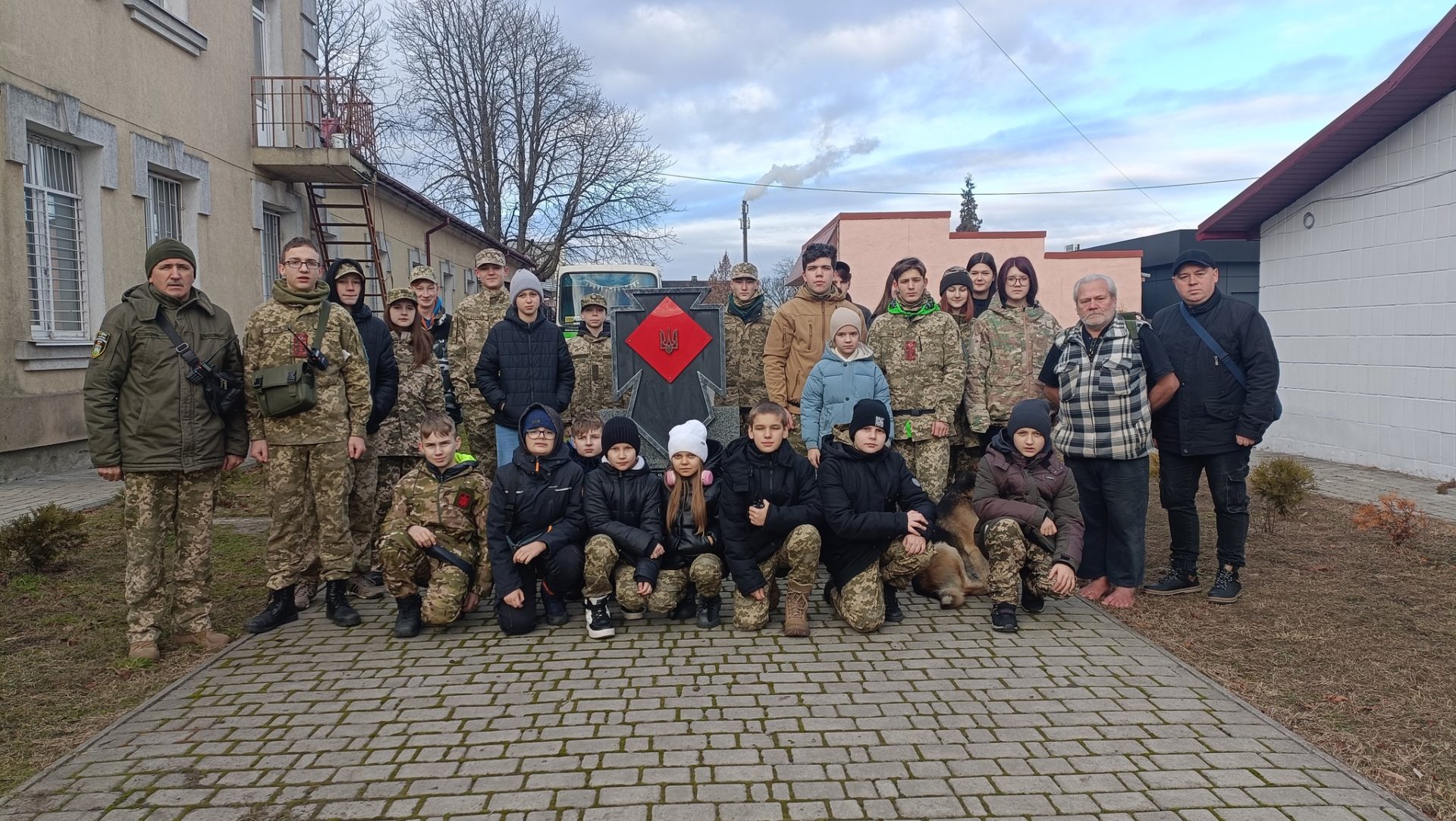 Вишкіл поєднали з екскурсією джури Рівненщини - фото 1