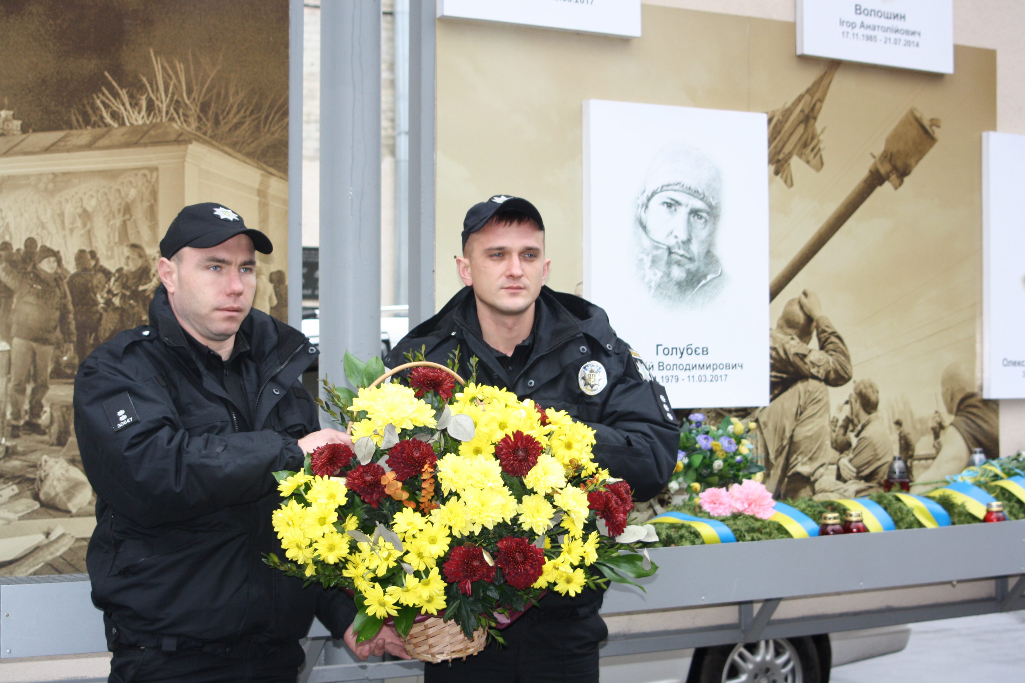 Сьогодні, у День Гідності та Свободи, рівняни вшанували полеглих героїв