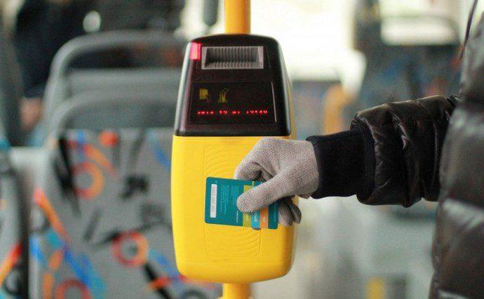 У рівненських тролейбусах можна буде розрахуватися карткою