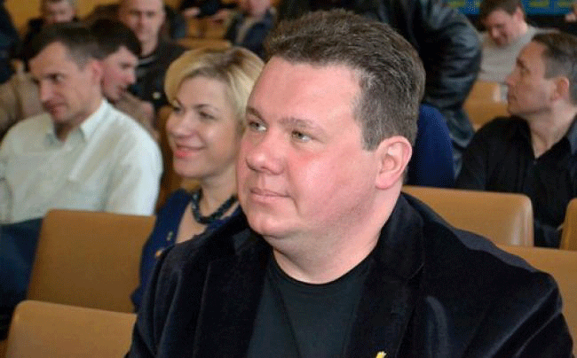 У Рівному поменшало депутатів