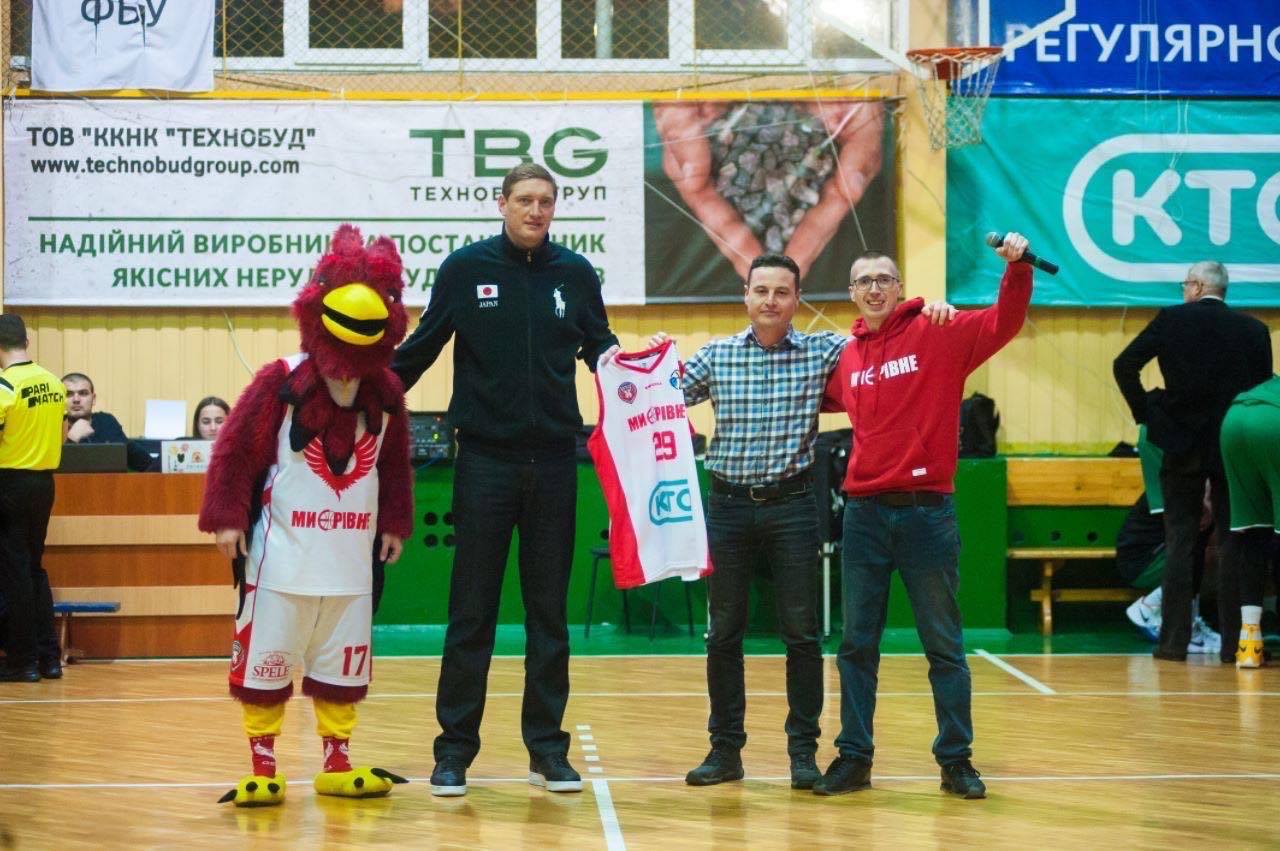 Рівняни запустили флешмоб у підтримку БК “Рівне”