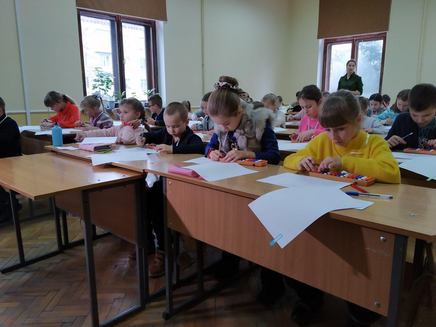Рівне: юні арифметики змагались на олімпіаді