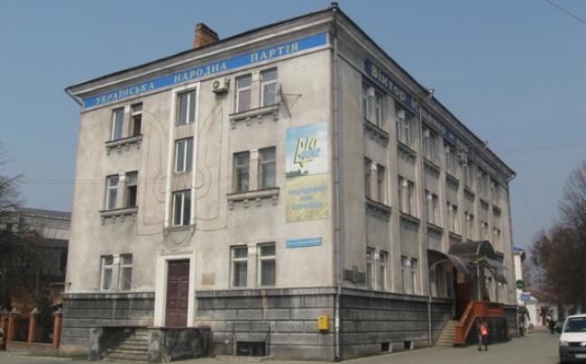 Рівненські депутати ухвалили символічну плату за оренду