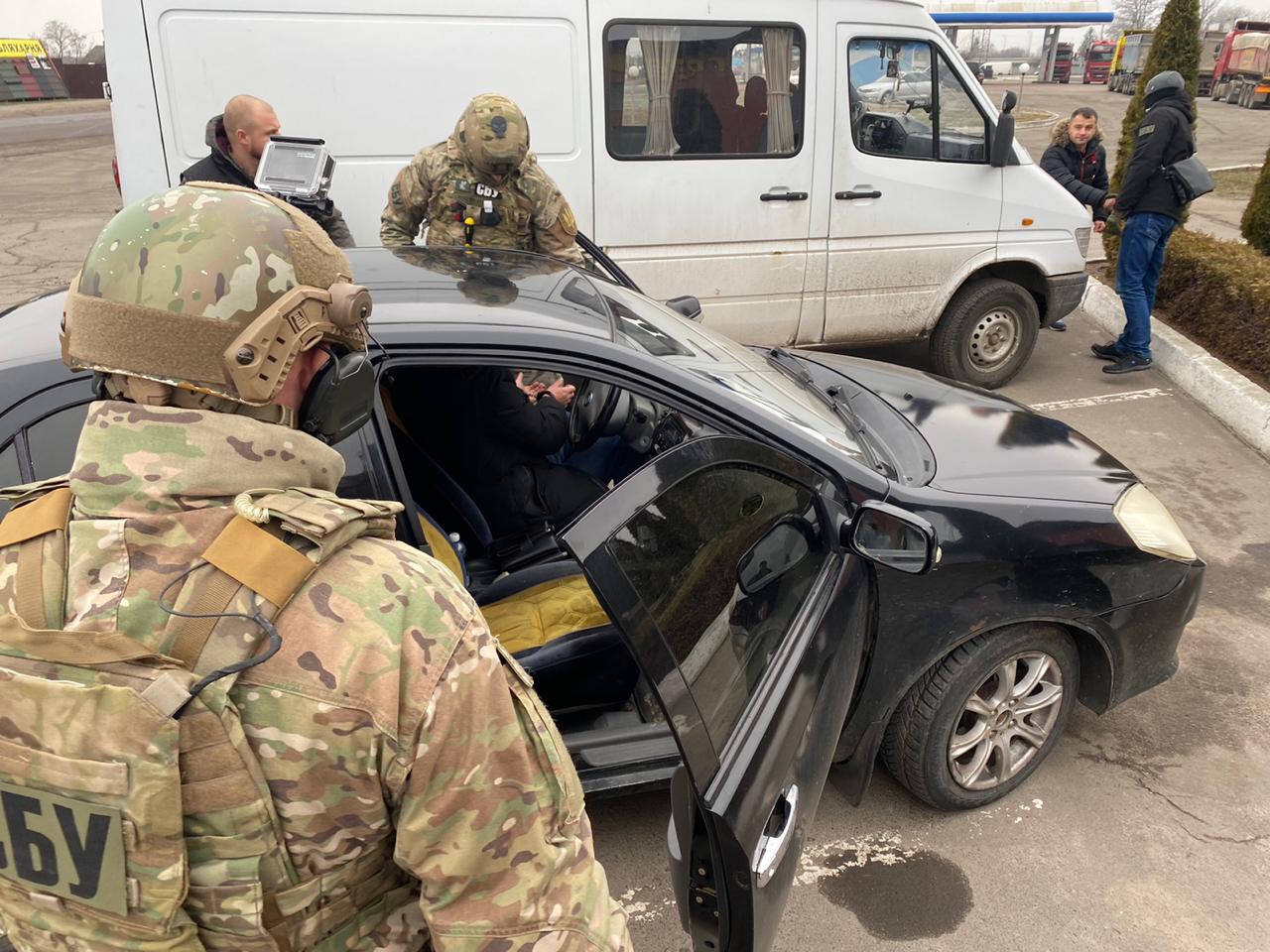 На Рівненщині на отриманні хабара затримано працівника поліції