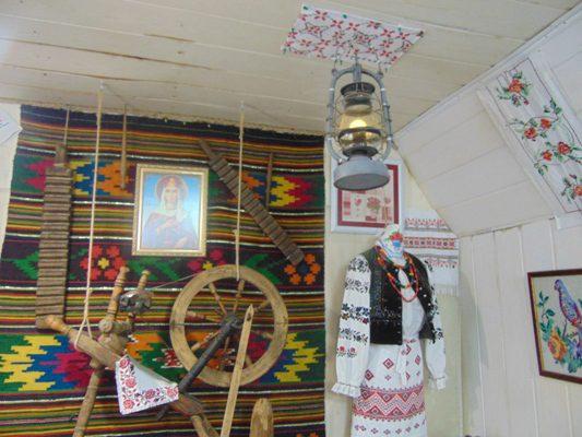 У звичайному ательє, як у справжньому музеї