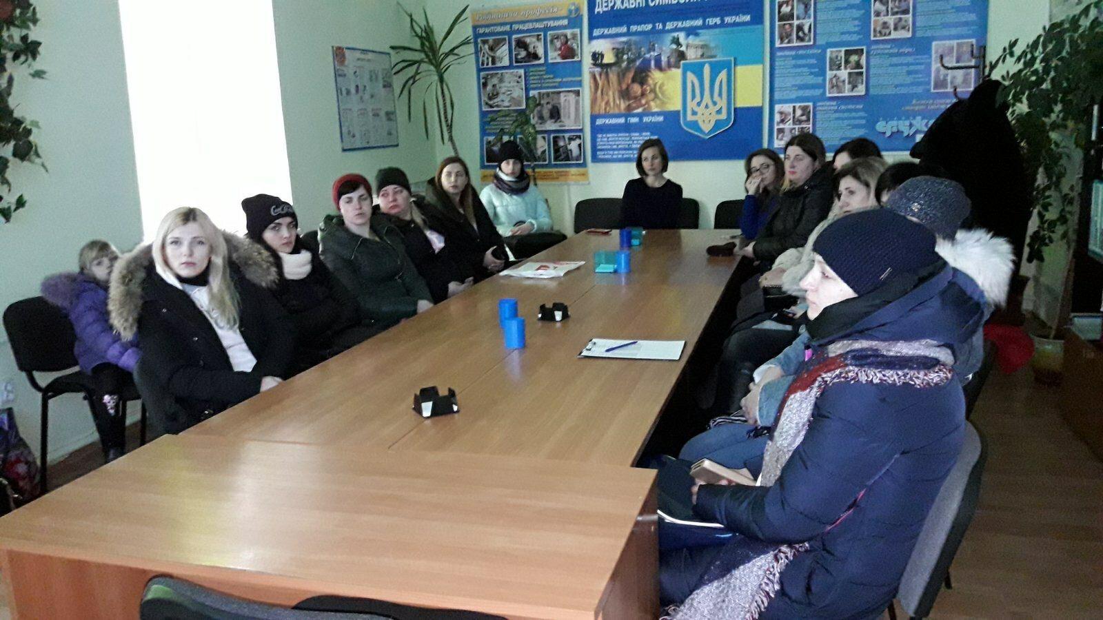 Безробітним Здолбунівщини пропонували професії індустрії краси