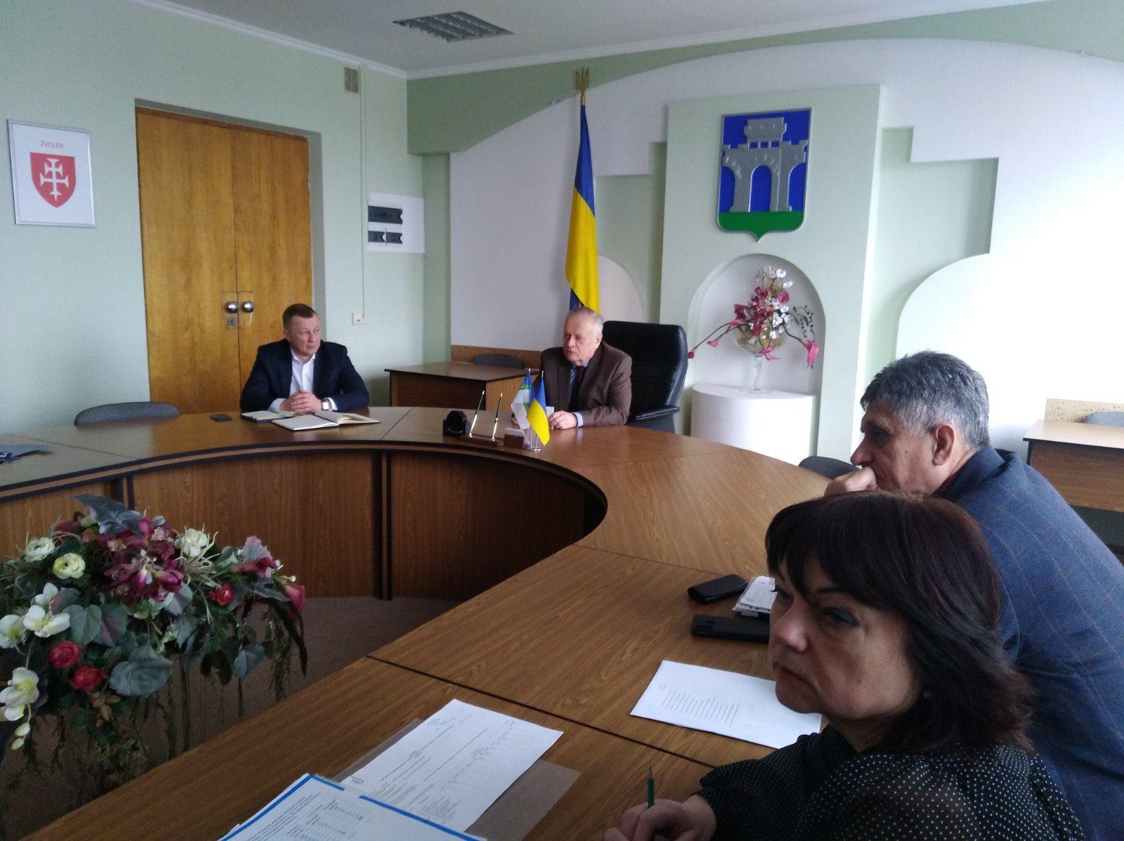 У Рівному вирішували долю проблемного підземного переходу