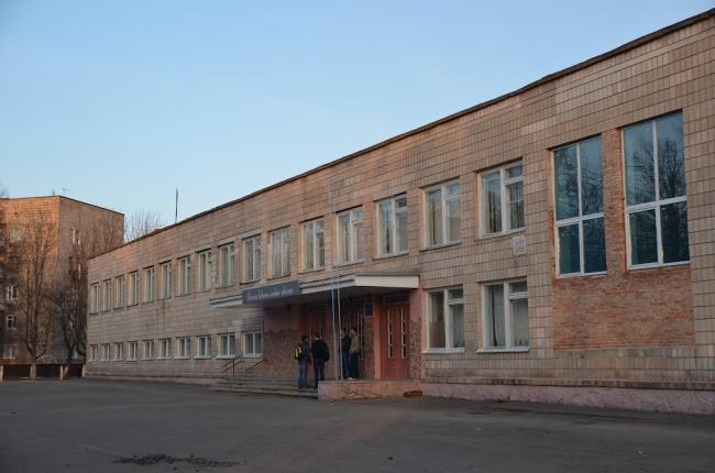 Директор Рівненської ЗОШ №8 мусить здати письмовий іспит