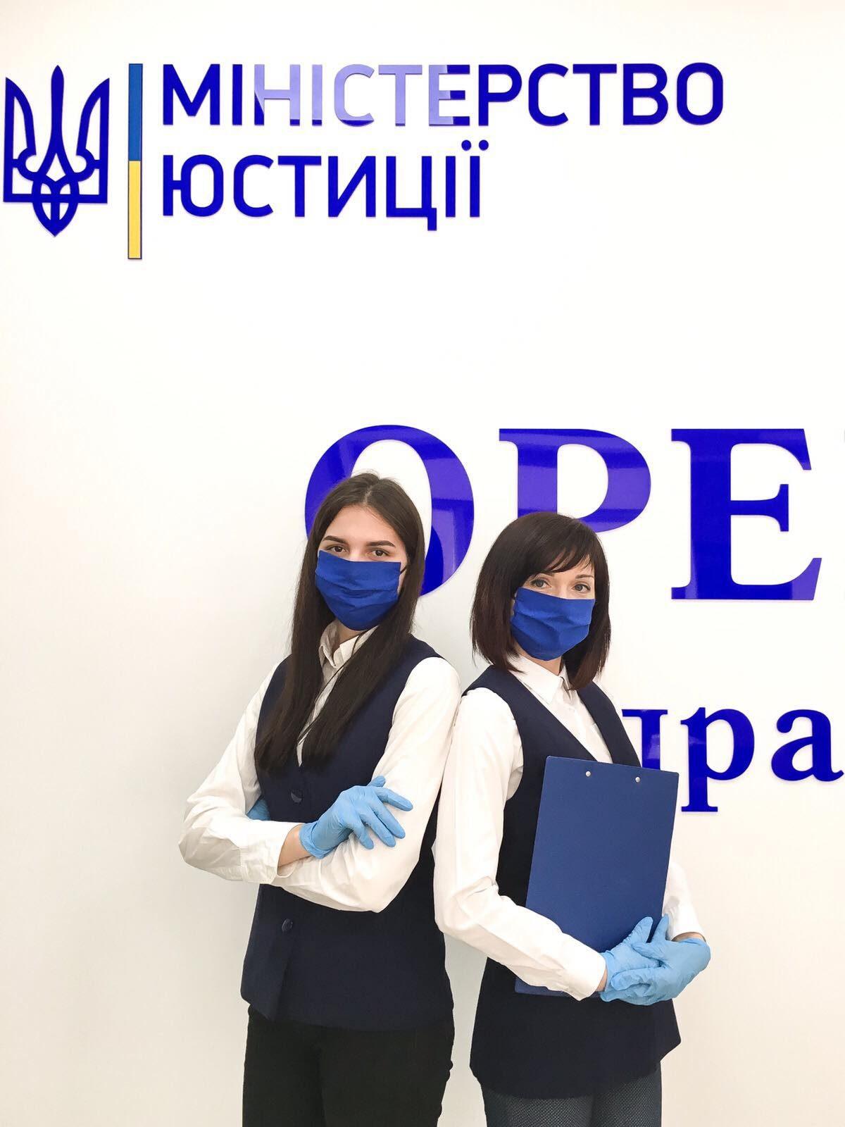 Народження, смерті, шлюби: як працюють відділи ДРАЦС Рівненщини в умовах карантину
