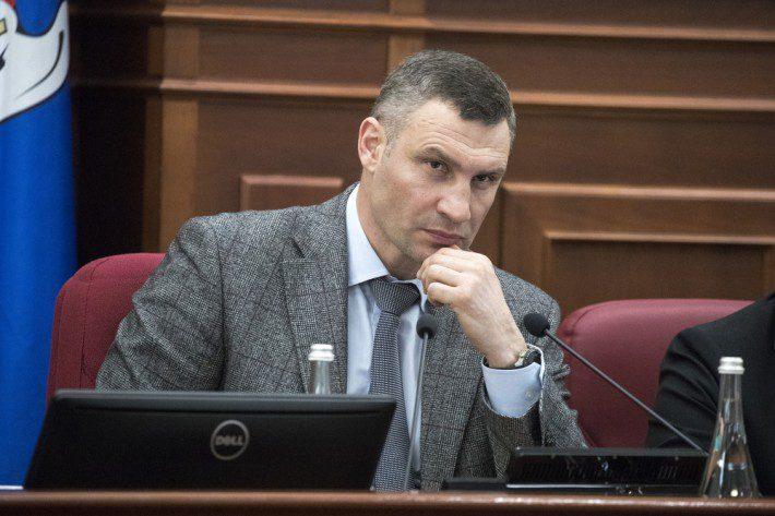 Кличко хоче закрити авіасполучення з країнами, у яких епідемія коронавірусу