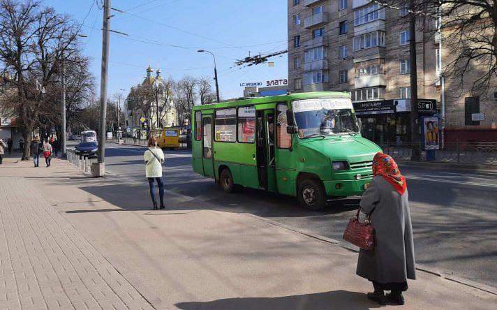 Роботодавці мають подбати про довезення своїх працівників до роботи (ВІДЕО)