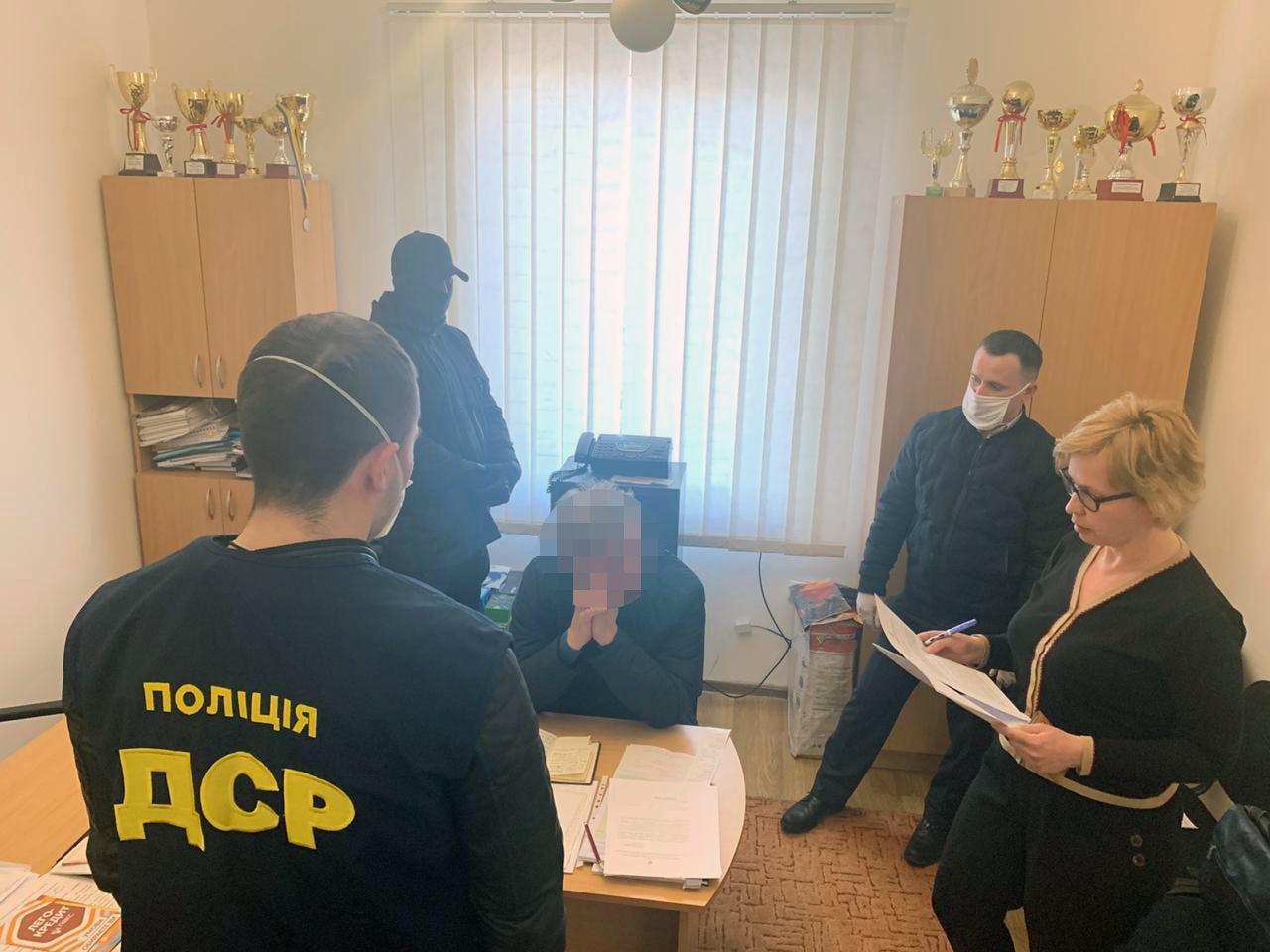 На Рівненщині голова ОТГ вимагав 12 тисяч хабаря