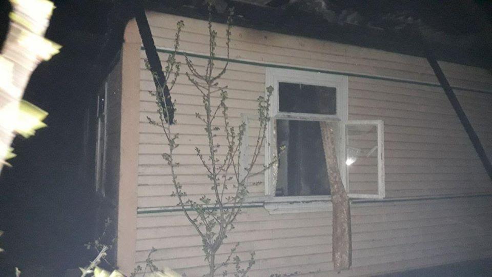 Під час пожежі у будинку знайшли тіло