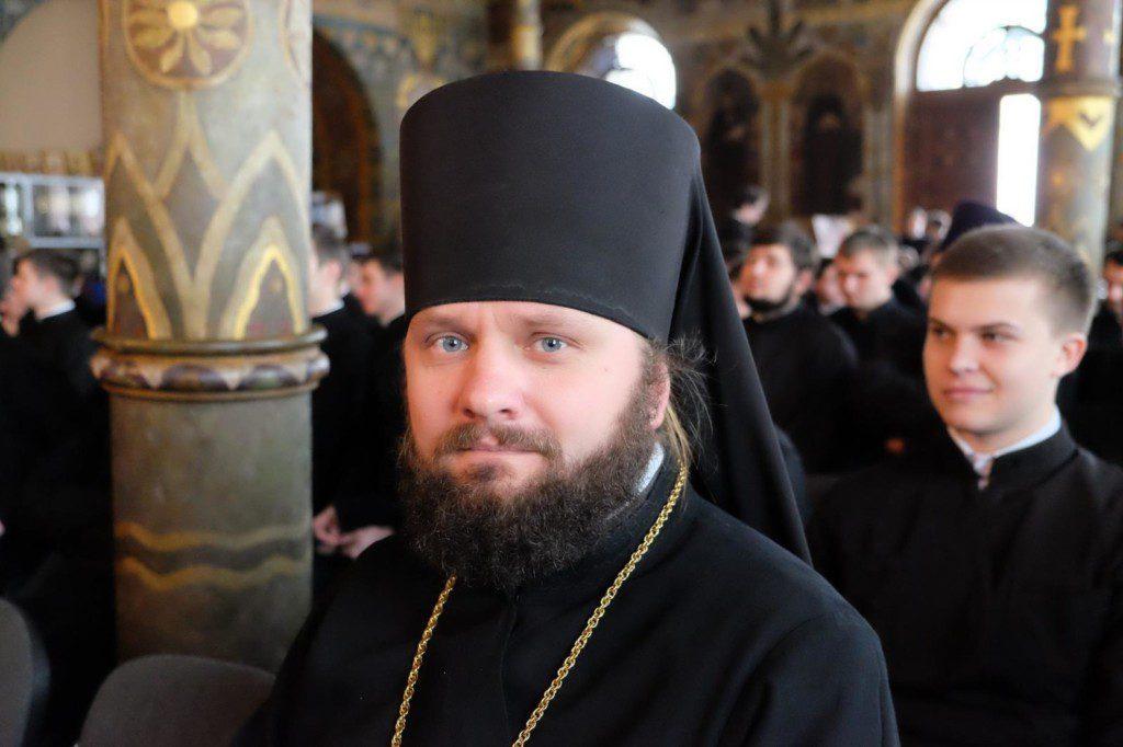 УПЦ проводить Богослужіння за закритими дверима