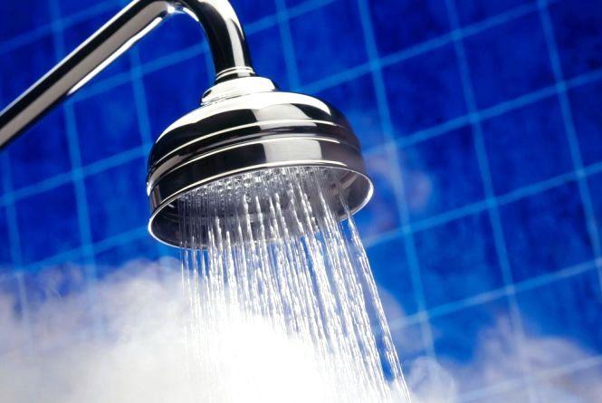 Водоканал відновив водопостачання на вулицях Рівного