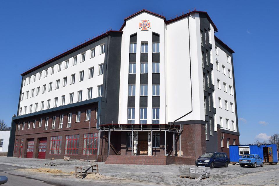 У Рівному обговорили завершення будівництва пожежного депо