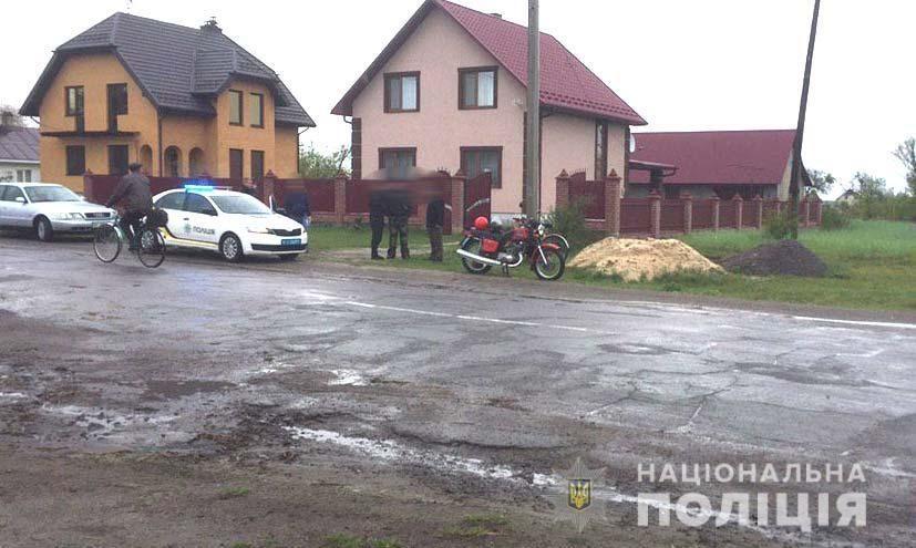 У Березному мотоцикліст зіткнувся із велосипедисткою