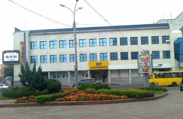 Рівненські поштові відділення повертаються до роботи
