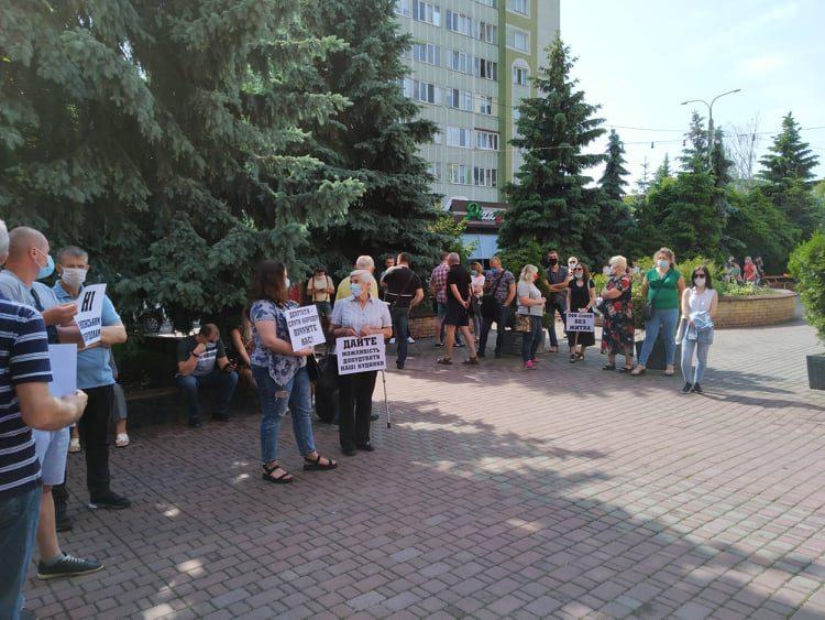 Для рівненських довгобудів знайшли нового забудовника