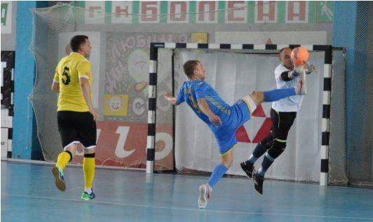 Сьогодні в Городенці обидва лідери «дружно» зіграли внічию Сьогодні в Городенці обидва лідери «дружно» зіграли внічию