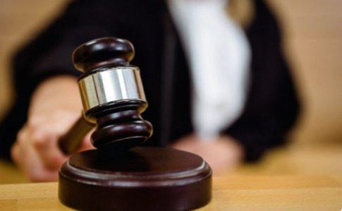 Киянин виграв суд проти Рівнеради щодо заборони ЛГБТ-маршів