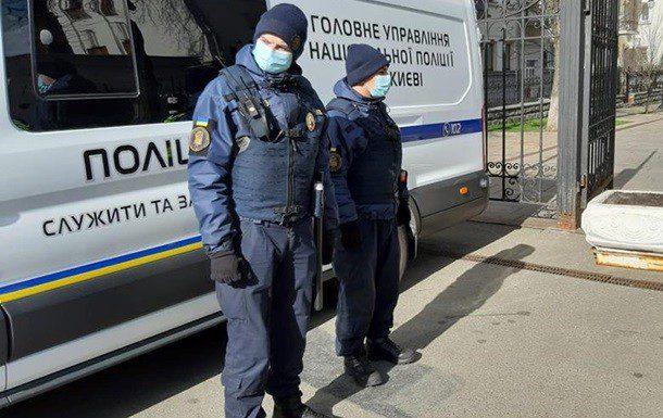 Поліція Рівного вийшла на перевірку карантину