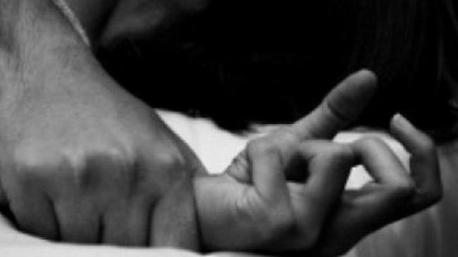 Ґвалтівнику малолітньої падчерки світить до 15 років ув’язнення Ґвалтівнику малолітньої падчерки світить до 15 років ув’язнення