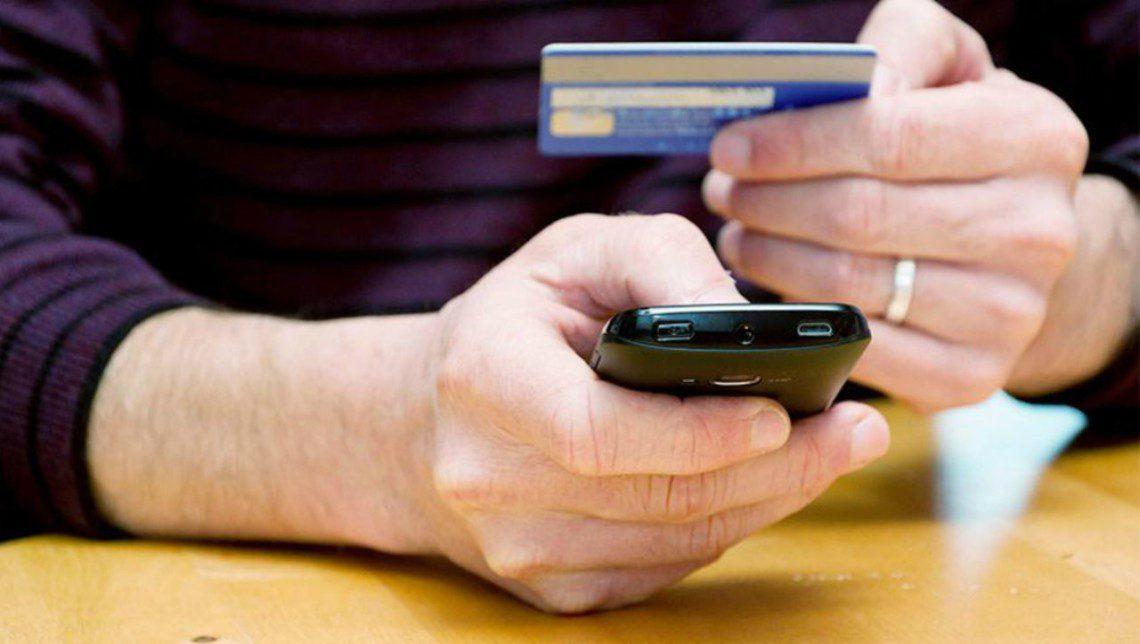 Як не стати жертвою шахраїв при розрахунку онлайн? Розповів фінансовий клуб