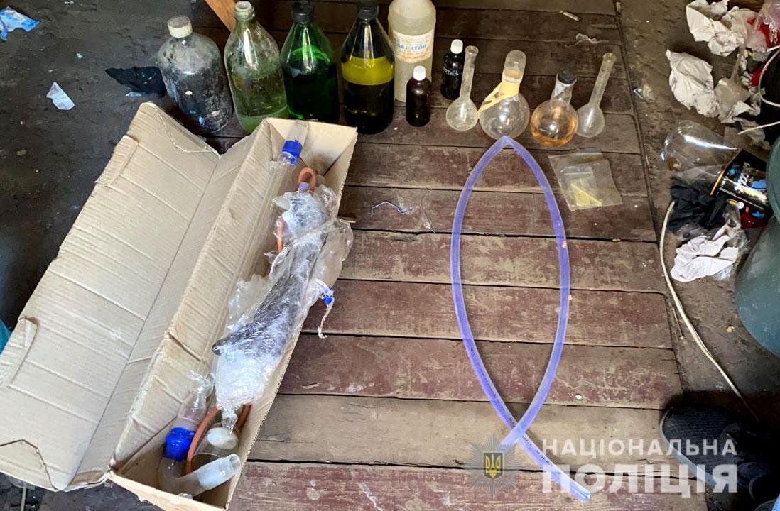 Рівнянам продавали наркоту через Telegram канал із 6 нарколабораторій по Україні (ФОТО) Рівнянам продавали наркоту через Telegram канал із 6 нарколабораторій по Україні (ФОТО)