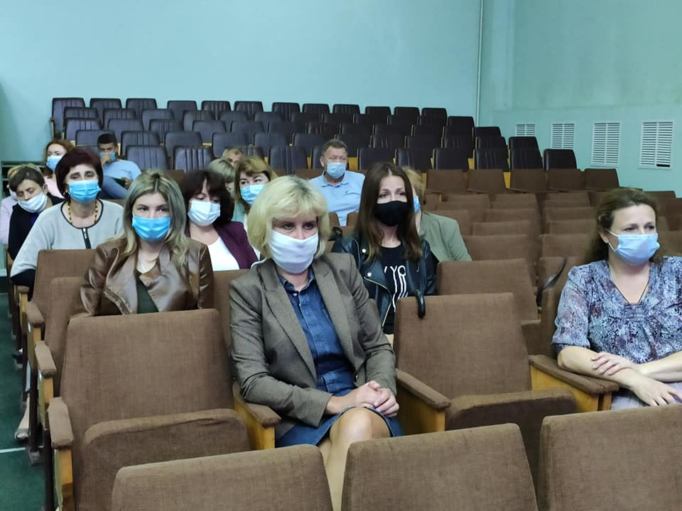 На Млинівщині підприємці просили на сесії збільшити єдиний податок