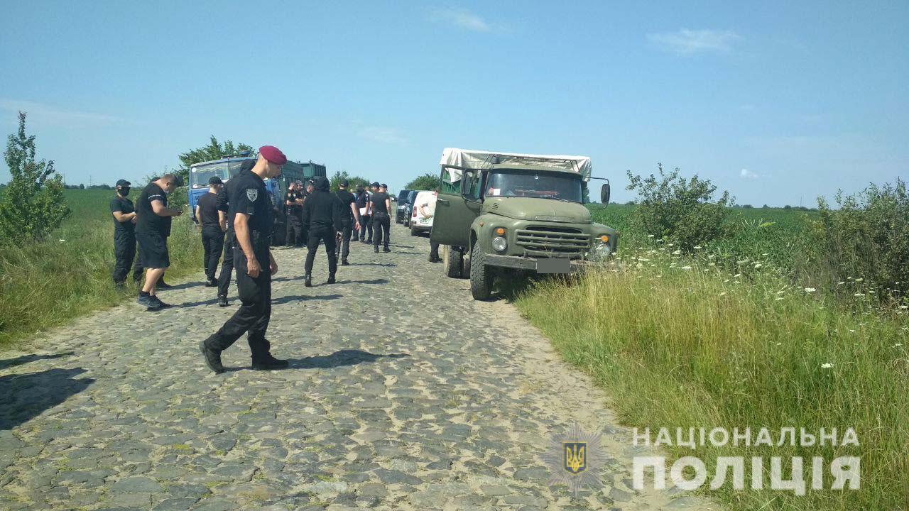 Село Іванівка Корецького району під охороною поліції
