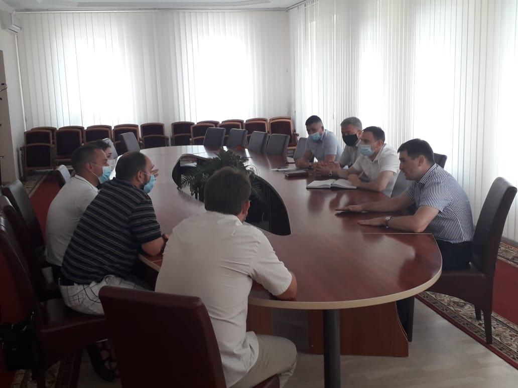 Прокурор Рівненщини пообіцяв допомогти пайовикам рівненських довгобудів