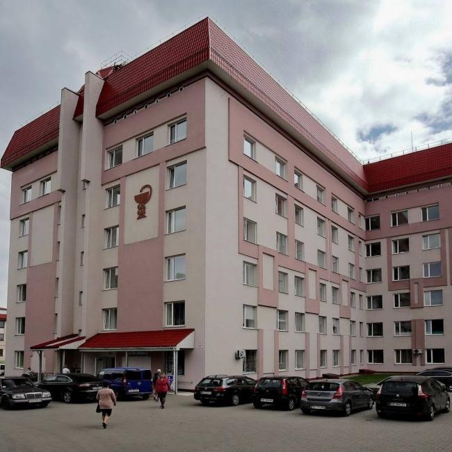Фахівці протипухлинного центру проведуть обстеження в Острозі