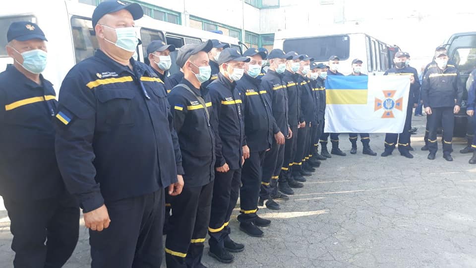 На Донеччині відбулася чергова ротація рятувальників зведеного загону ДСНС Рівненщини
