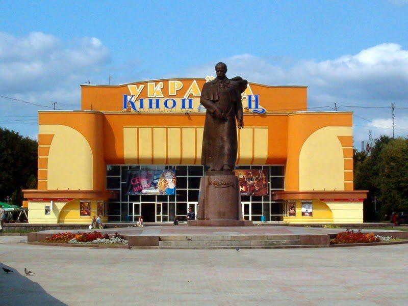 Свята не буде: через коронавірус у Рівному скасовують масові заходи на День Незалежності (ВІДЕО)