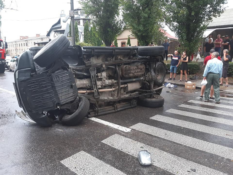 На Соборній в ДТП постраждало дві особи (Фото)