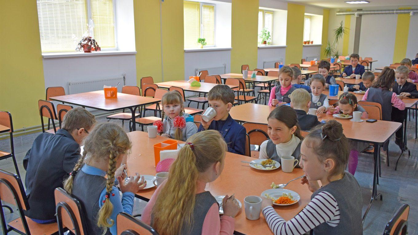 Міносвіти роз’яснило як будуть працювати шкільні їдальні з 1 вересня