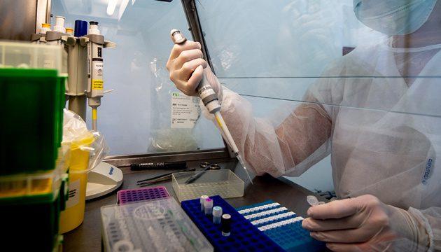 Більше 800 рівнян – активні хворі на коронавірус, це число постійно збільшується (ВІДЕО)
