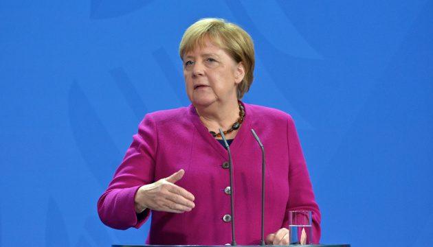 Канцлерка Ангела Меркель стурбована проблемою біженців в Європі і прагне виробити єдину політику