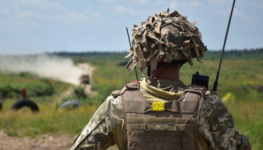 Доба на Донбасі: окупанти шість разів зривали “тишу” та пускали безпілотник