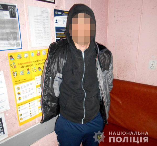 У Рівному підозрюваних у пограбуванні 18-річного хлопця взяли під варту