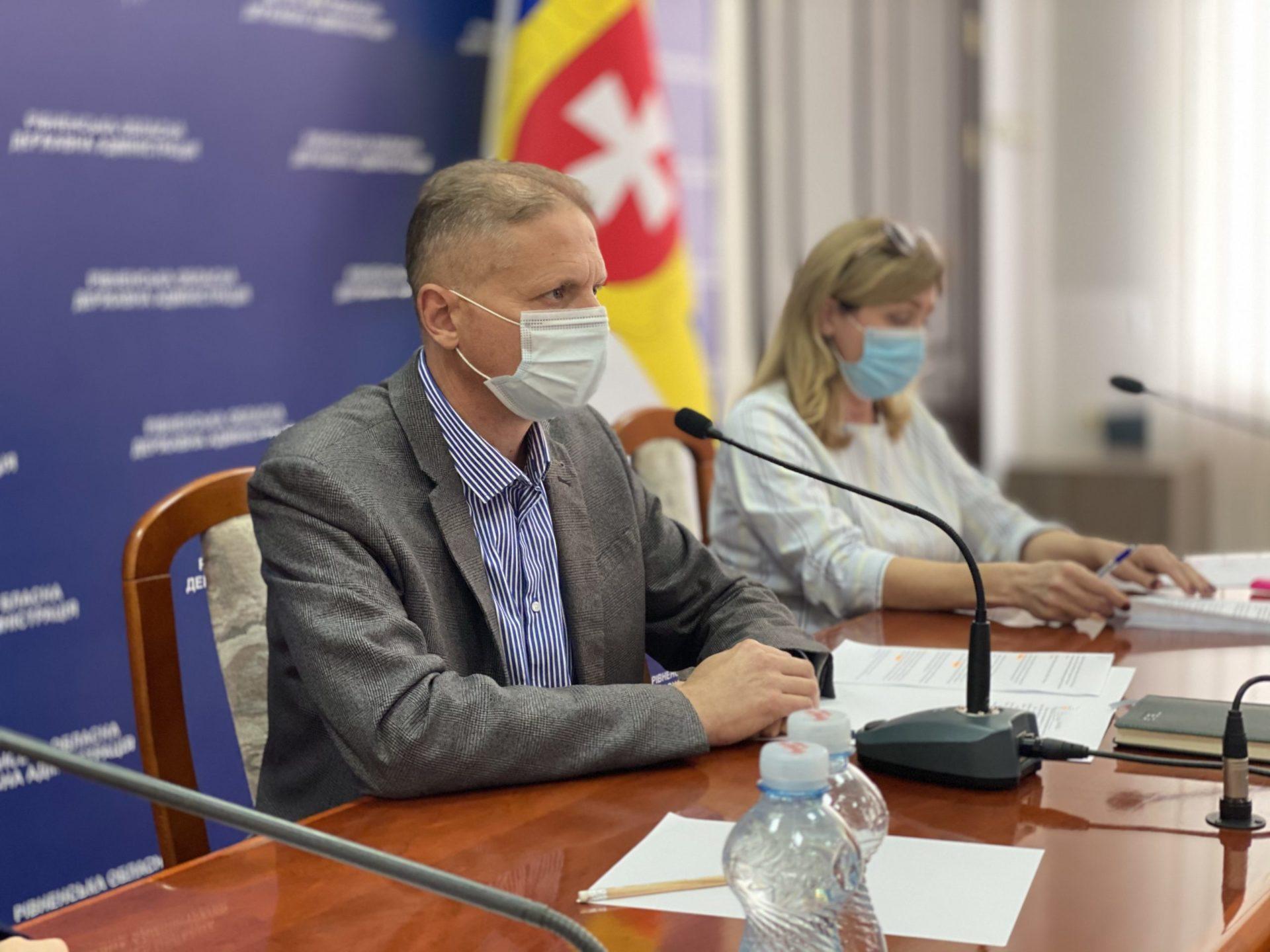 Лайфхак місцевих виборів 2020- виборцям з температурою – окрема кабінка для голосування
