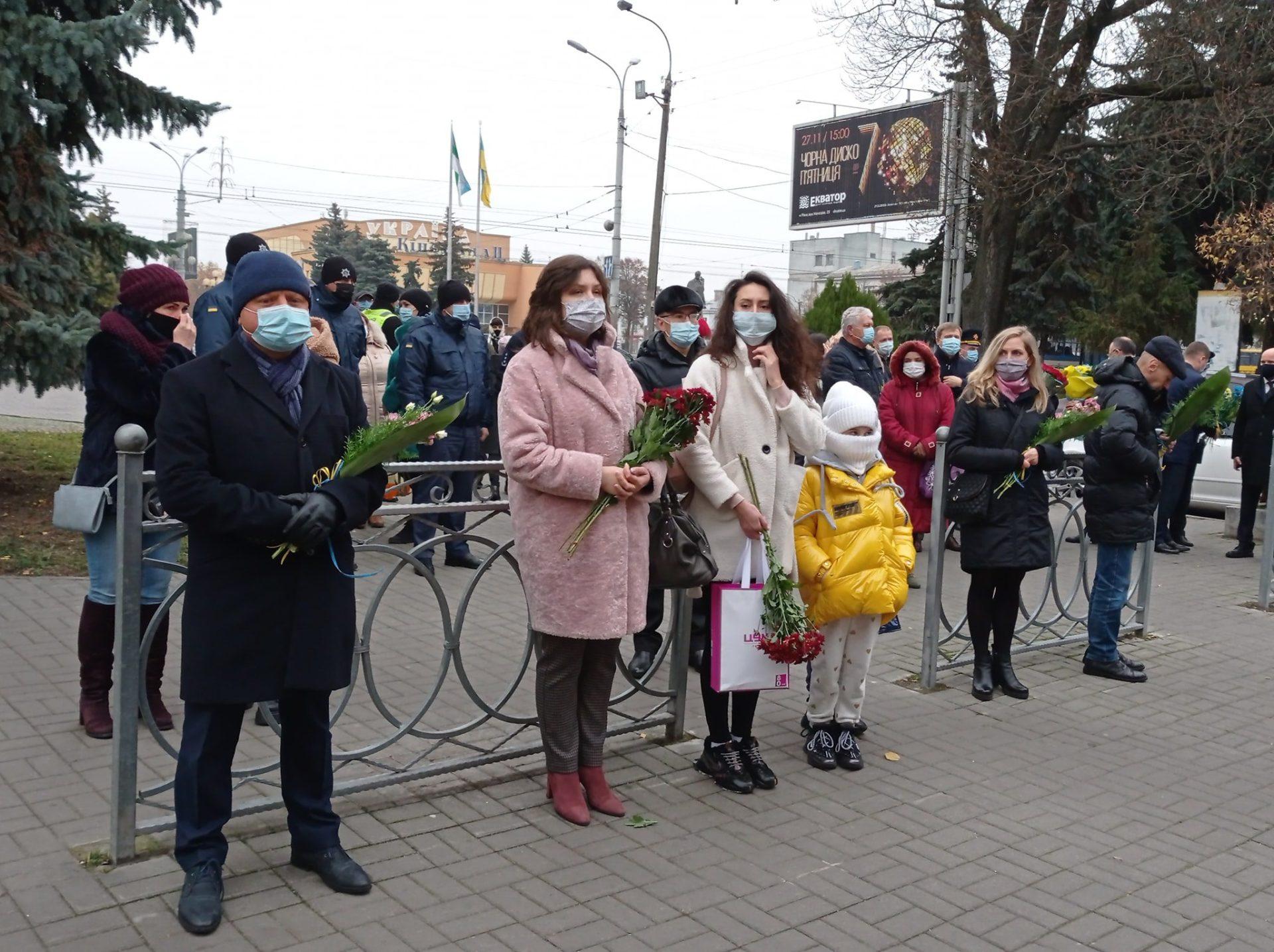 Рівне відзначає День Гідності та Свободи Рівне відзначає День Гідності та Свободи