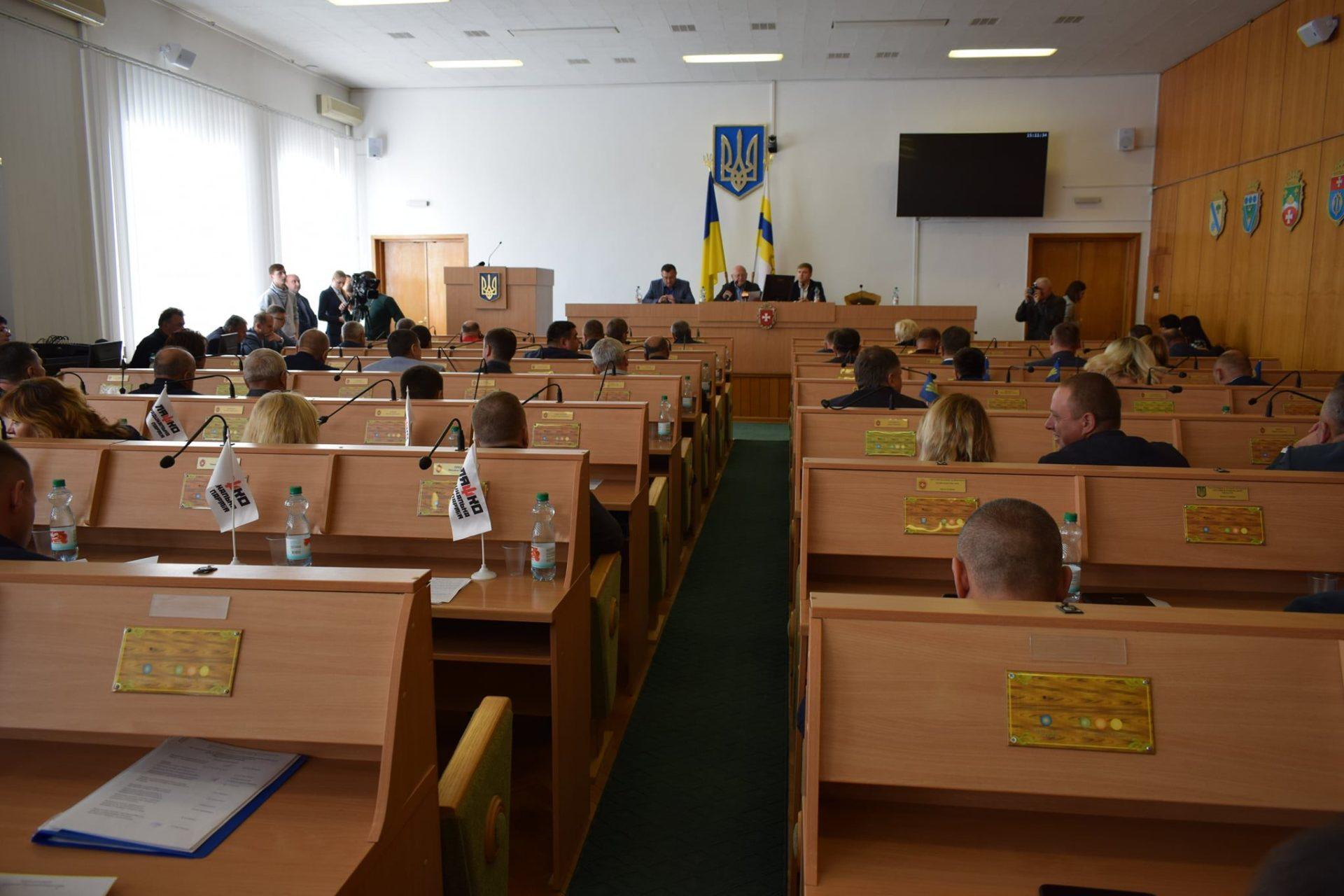 13 листопада депутати Рівненської облради ради на сесію не збиратимуться 13 листопада депутати Рівненської облради ради на сесію не збиратимуться