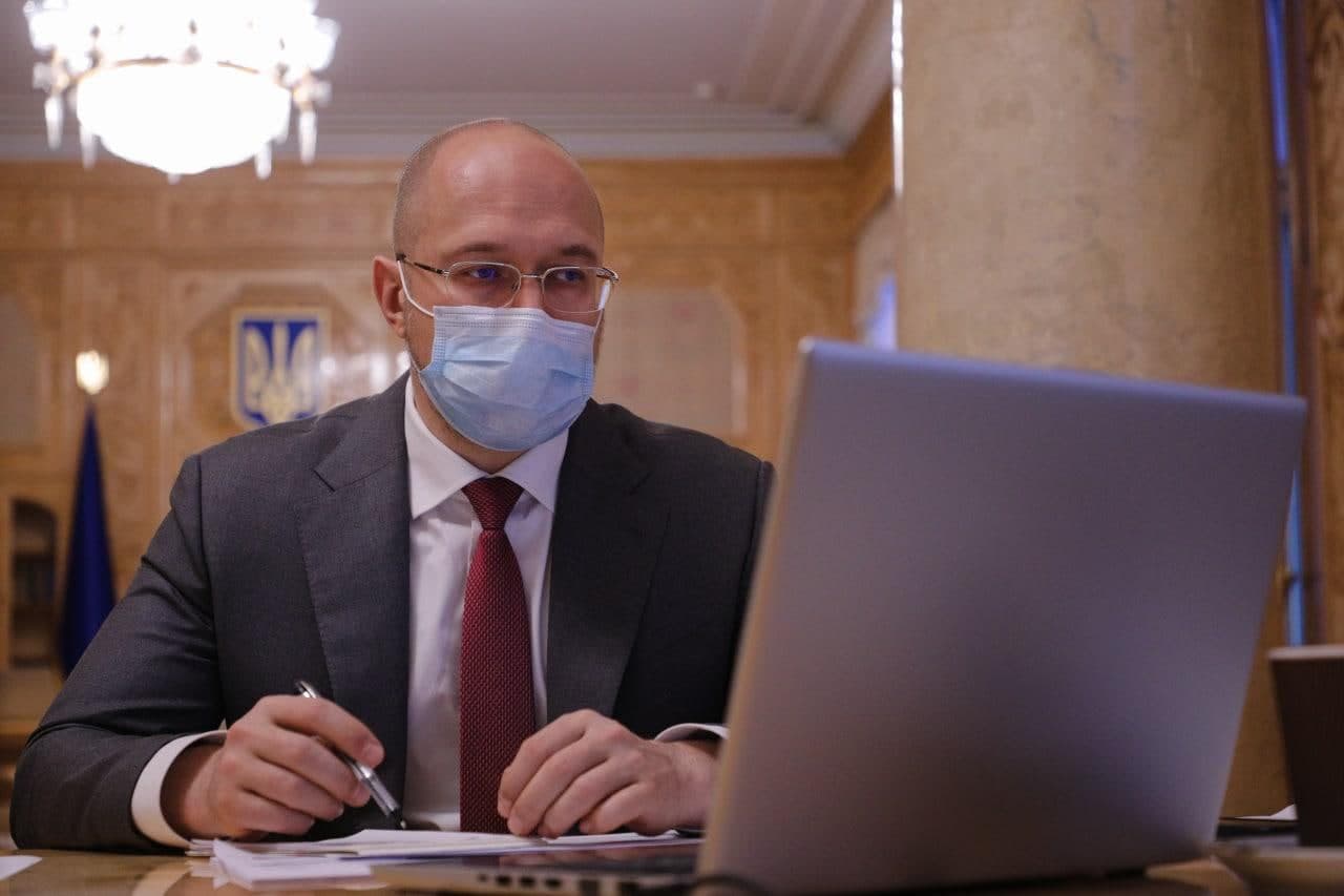 В Україні запровадять QR-коди для публічних місць Денис_Шмигаль